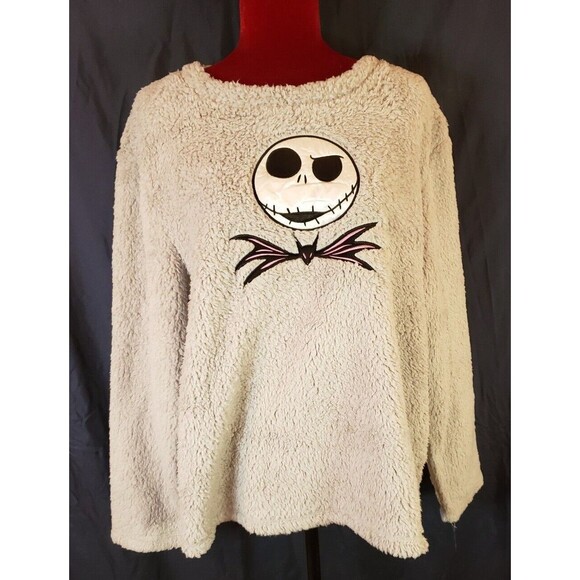 Tim Burton's Disney Nightmare before Christmas Faux Fur Sleep Shirt Size 16/18 - Picture 1 of 4
